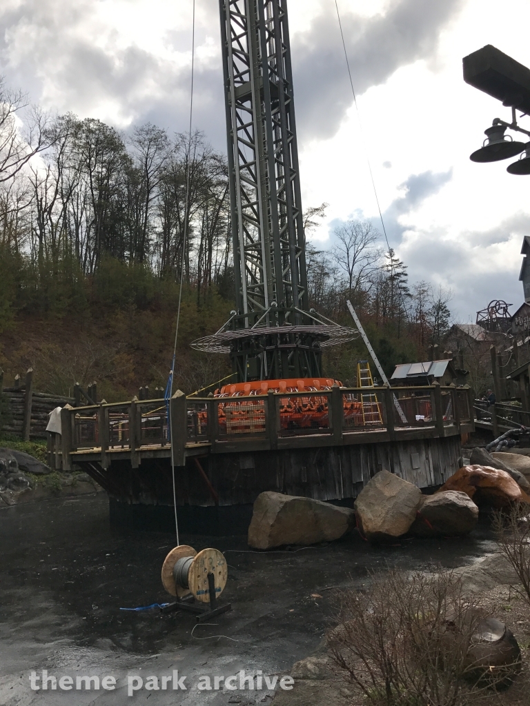 Drop Line at Dollywood