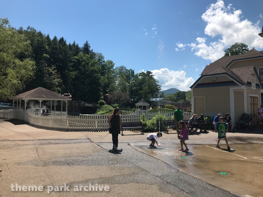 Dr. Geyser's Remarkable Raft Ride at Story Land