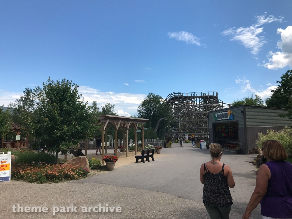 Roar O Saurus at Story Land