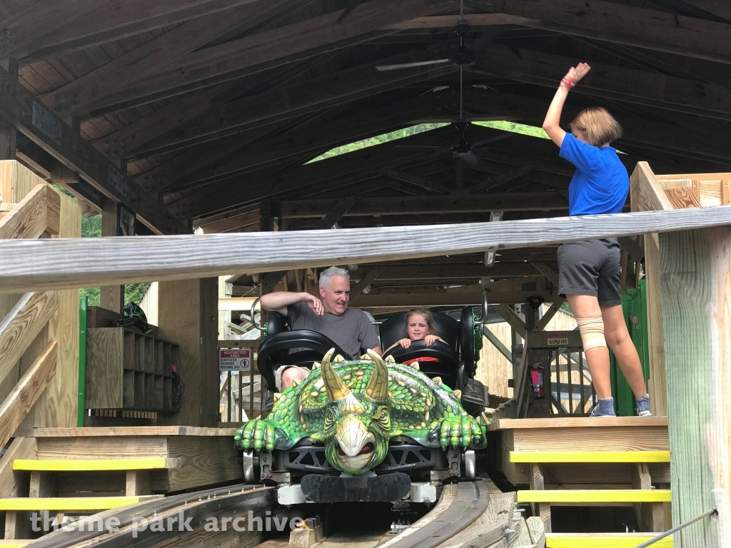 Roar O Saurus at Story Land