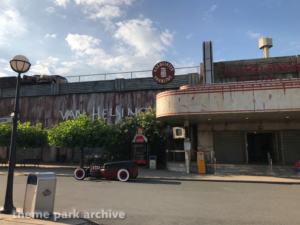 Val Helsings Factory at Movie Park Germany