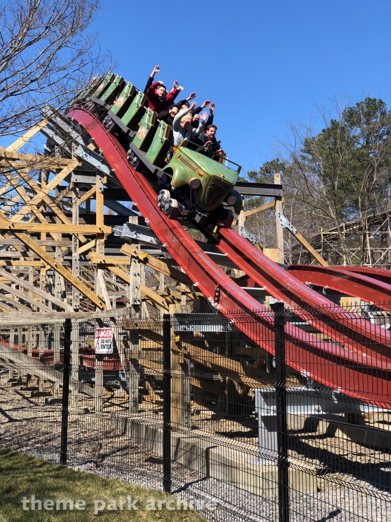 Twisted Timbers at Kings Dominion