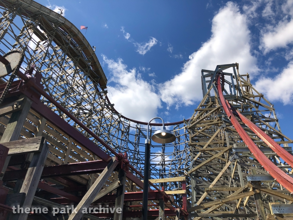 Twisted Timbers at Kings Dominion