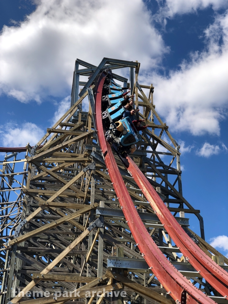 Twisted Timbers at Kings Dominion