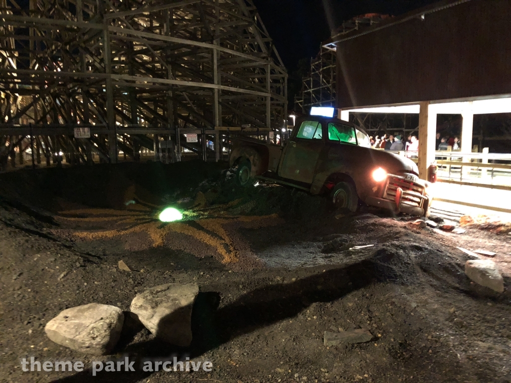 Twisted Timbers at Kings Dominion