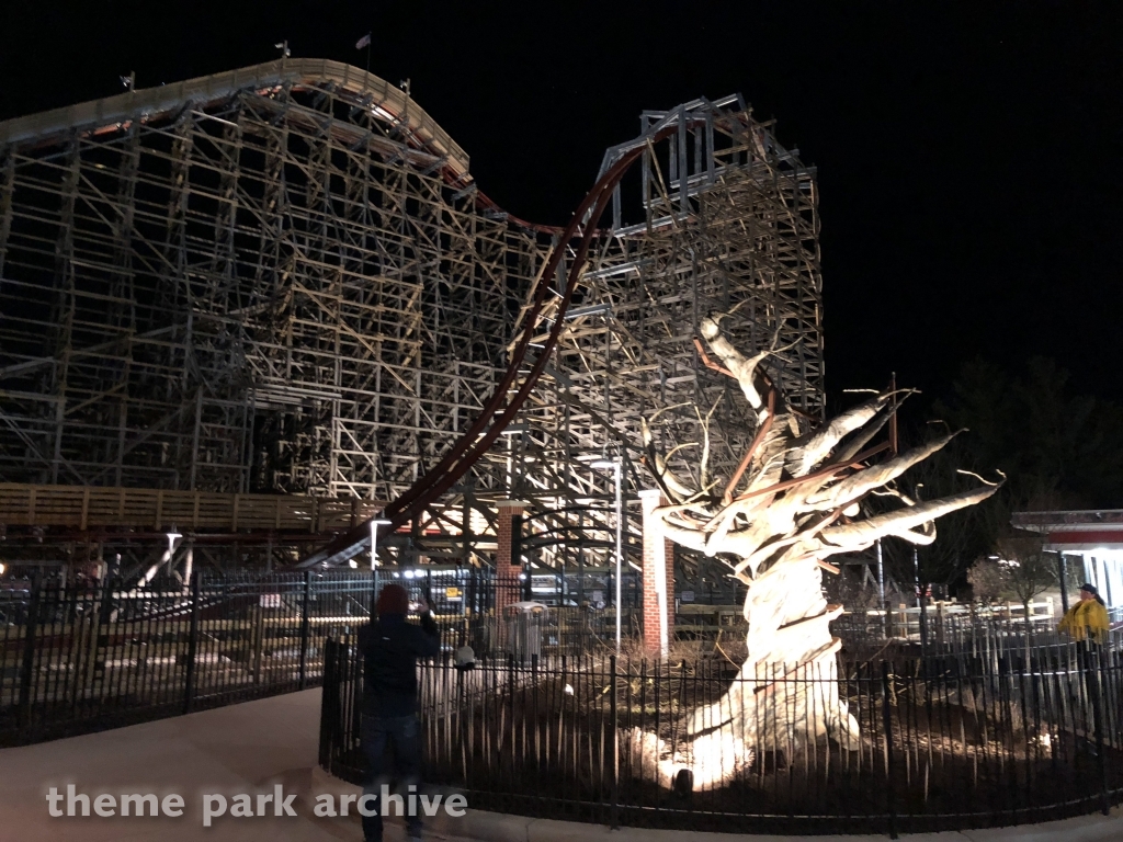 Twisted Timbers at Kings Dominion