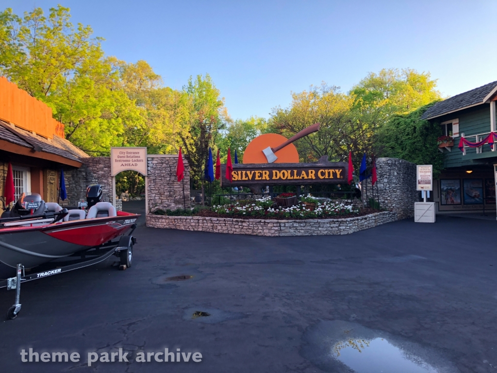 Entrance at Silver Dollar City