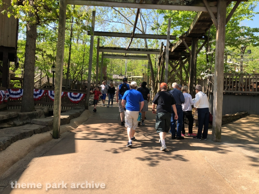 Hugo's Hill Street at Silver Dollar City