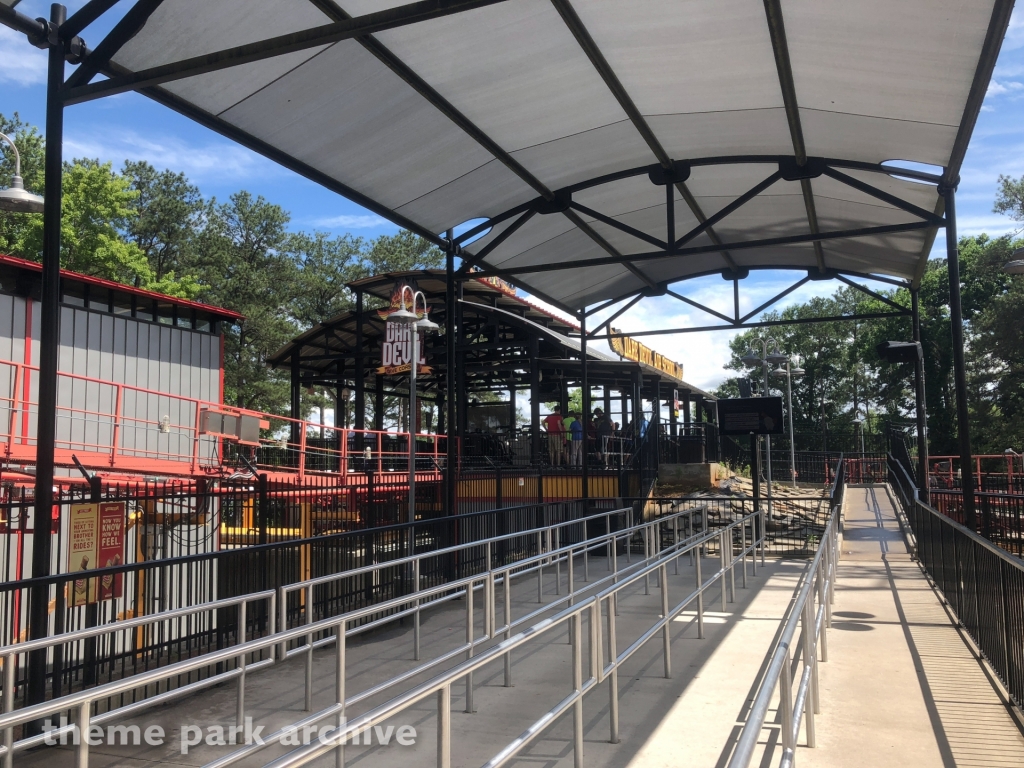 Dare Devil Dive at Six Flags Over Georgia