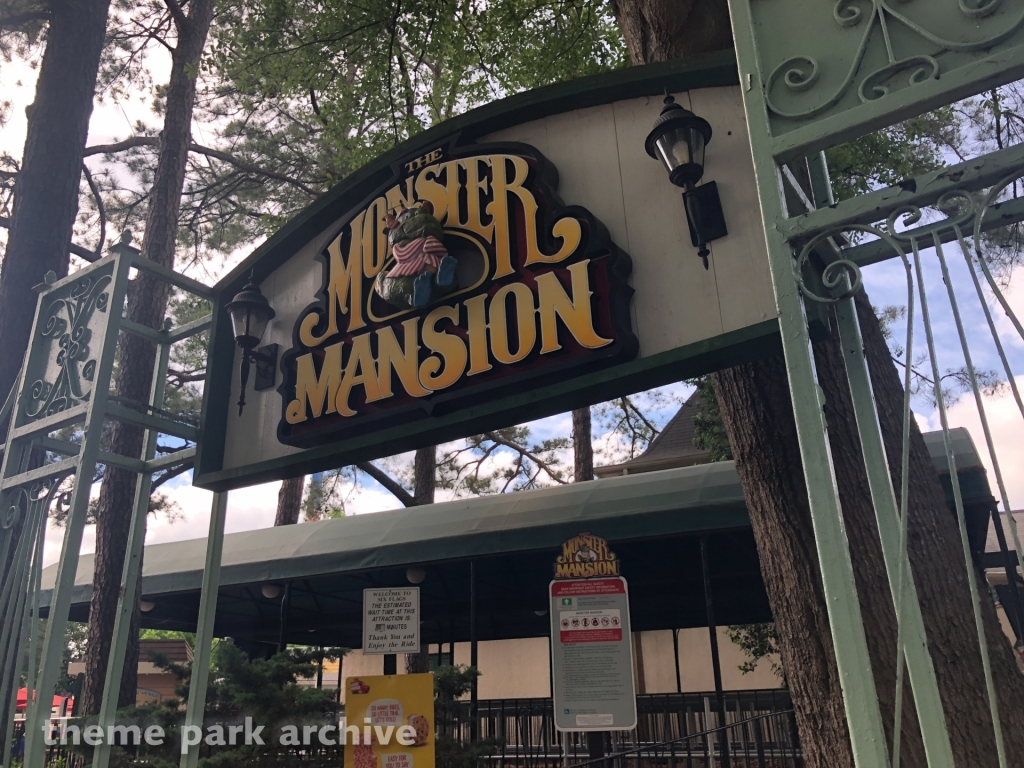 Monster Mansion at Six Flags Over Georgia