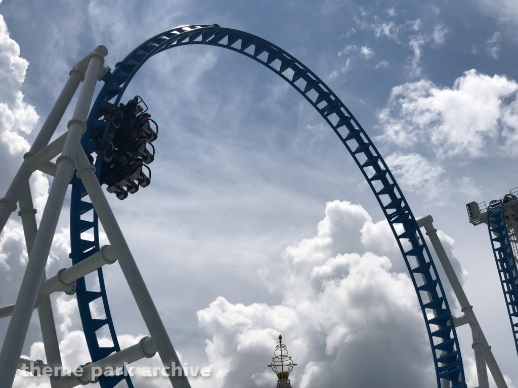 Rollin Thunder at The Park At OWA