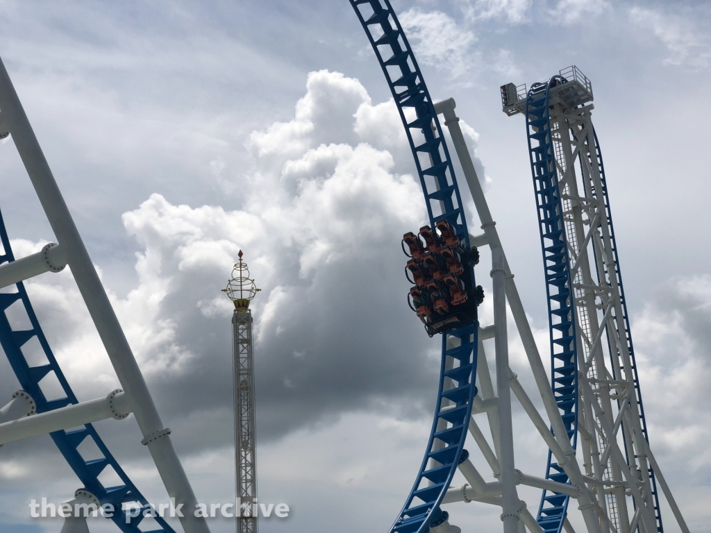 Rollin Thunder at The Park At OWA