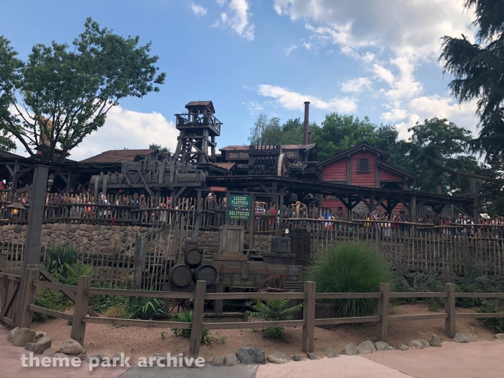 Big Thunder Railroad at Disney Village