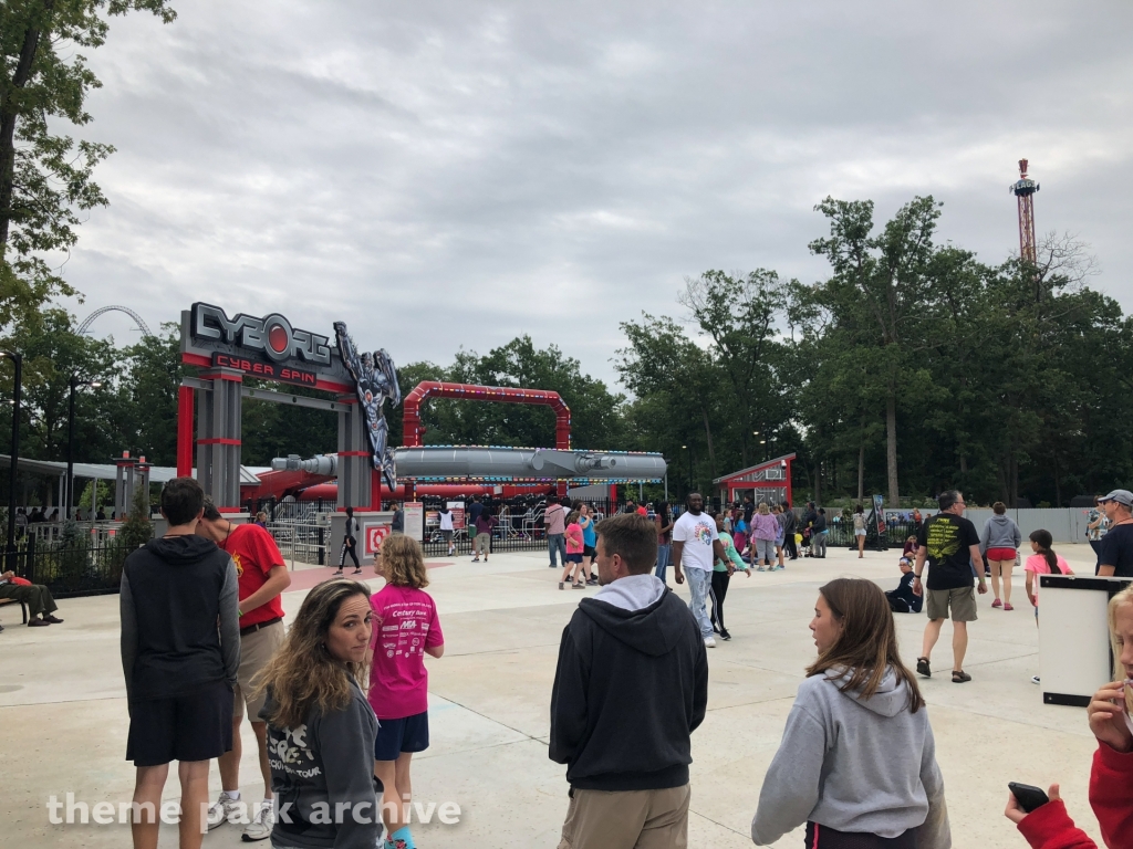 Cyborg Cyber Spin at Six Flags Great Adventure