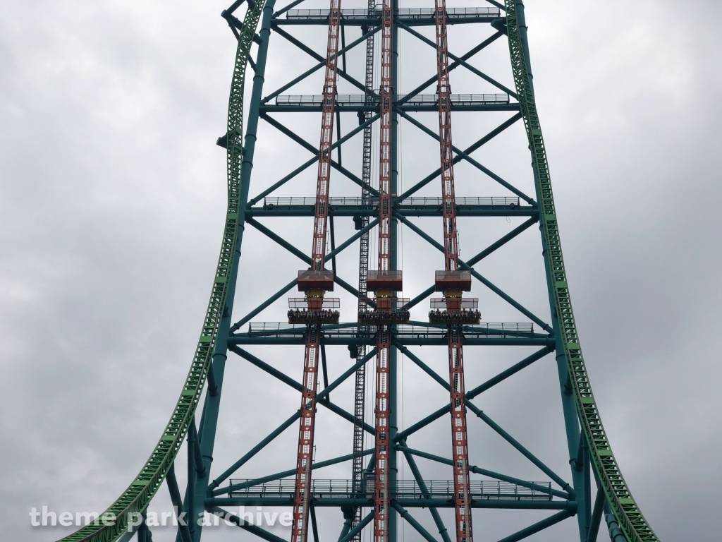 Zumanjaro Drop of Doom at Six Flags Great Adventure