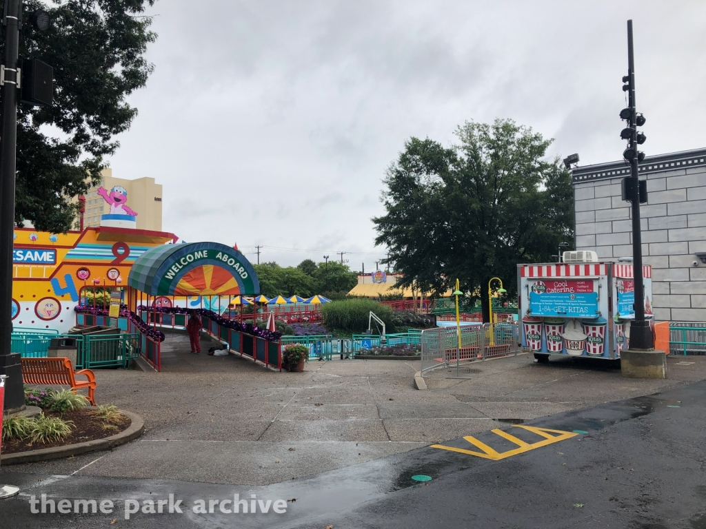 Big Bird's Rambling River at Sesame Place Philadelphia