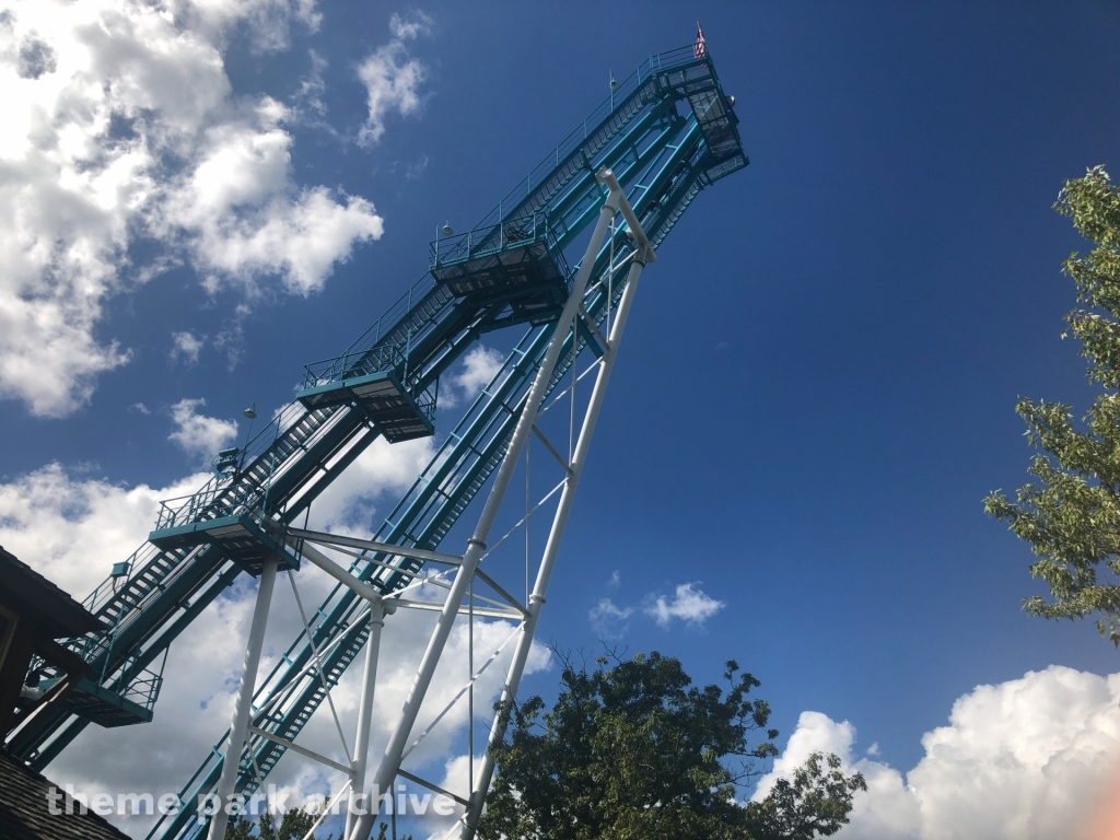 Boomerang at Six Flags Darien Lake