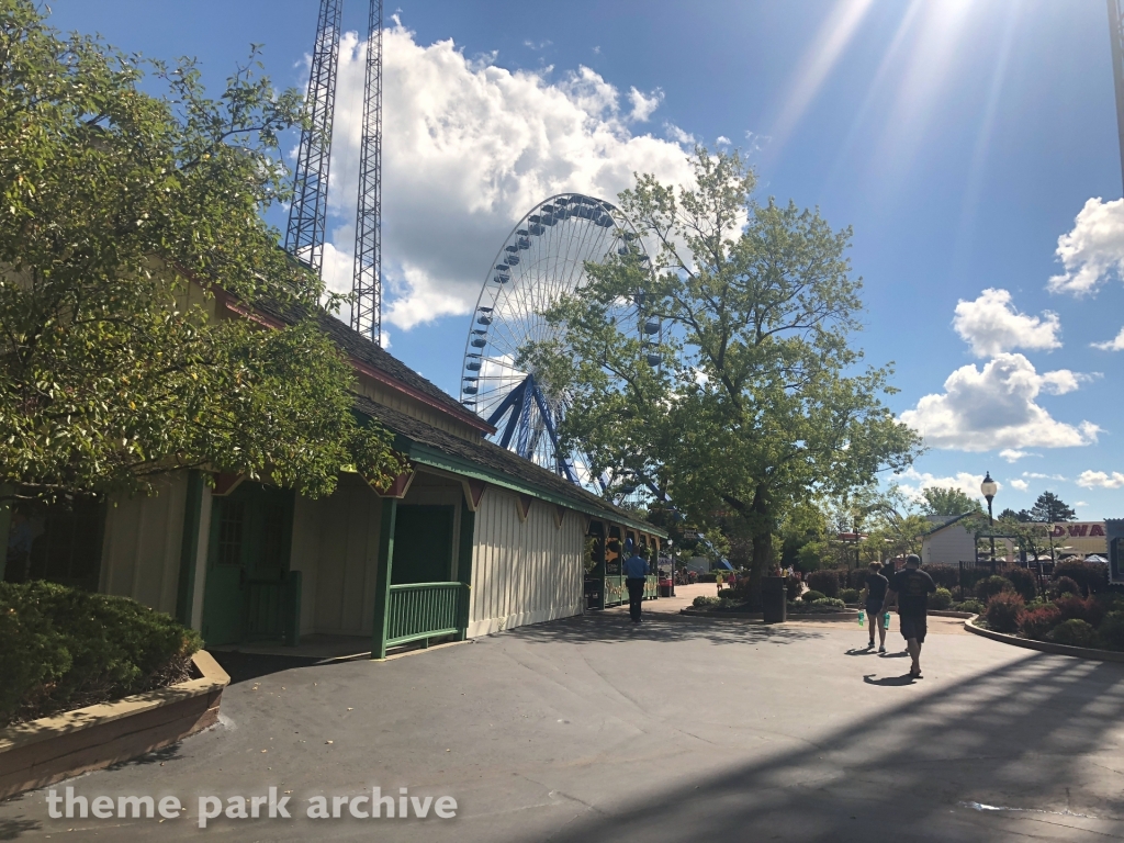 The Giant Wheel at Six Flags Darien Lake