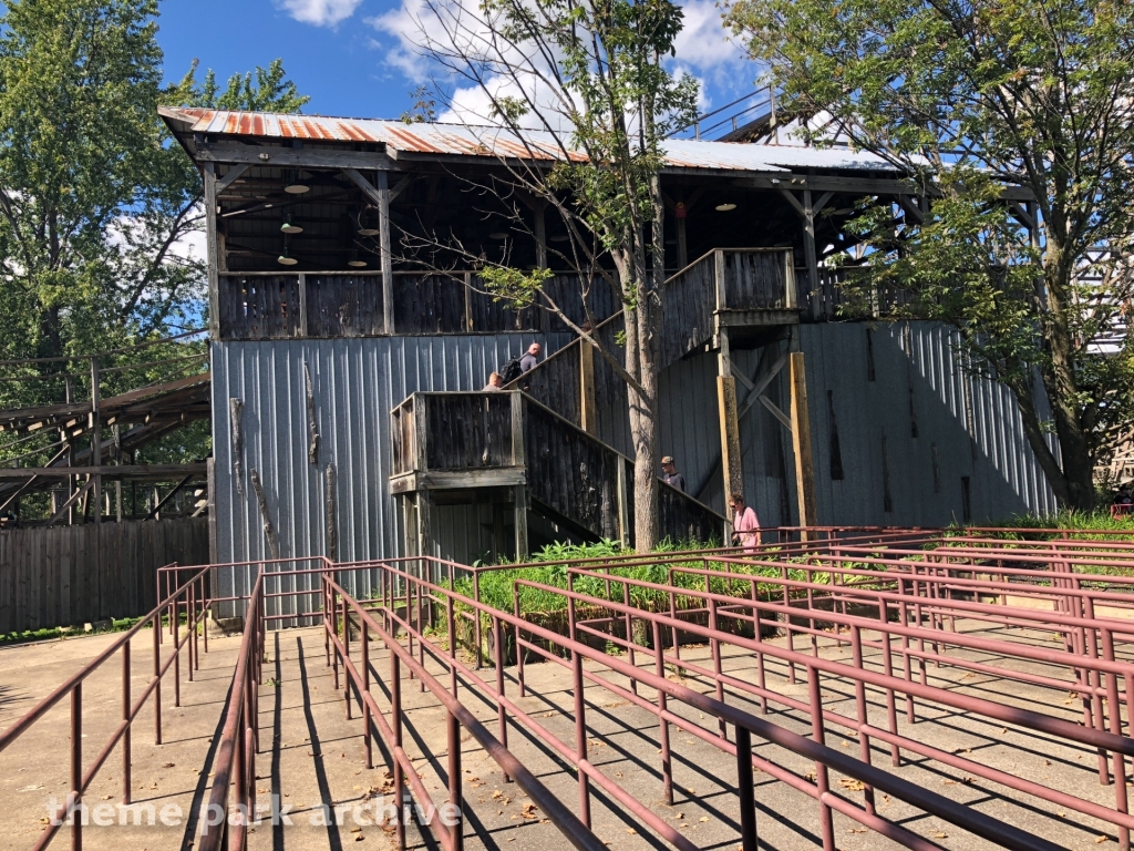 Predator at Six Flags Darien Lake