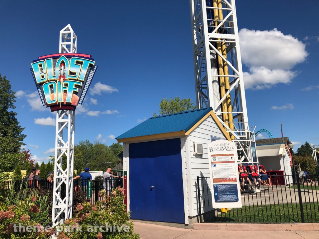 Blast Off! at Six Flags Darien Lake