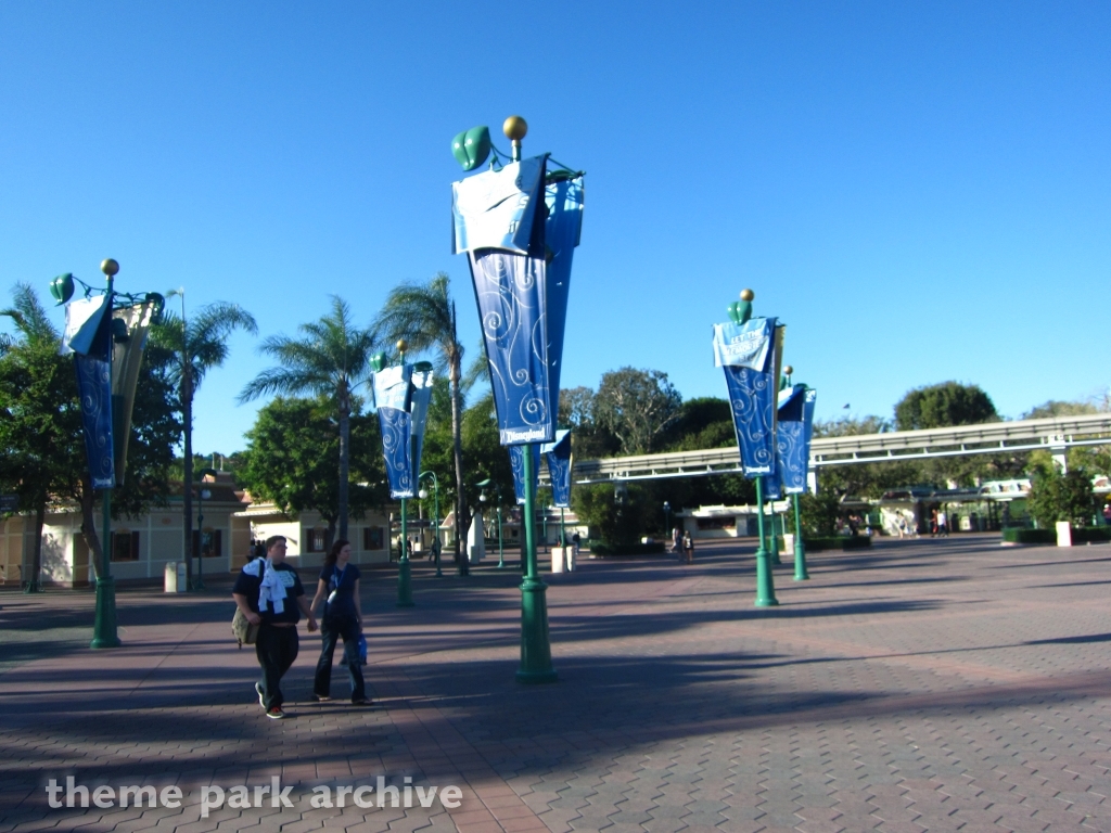 Esplanade at Disney California Adventure