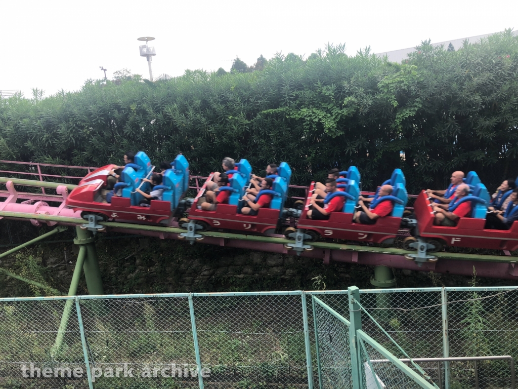 Loop Coaster MOMOnGA at Yomiuri Land