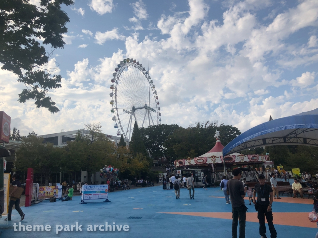 Plaza Stage of the Sun at Yomiuri Land