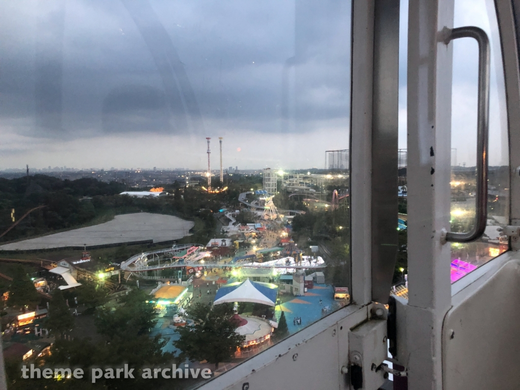 Giant Ferris Wheel at Yomiuri Land