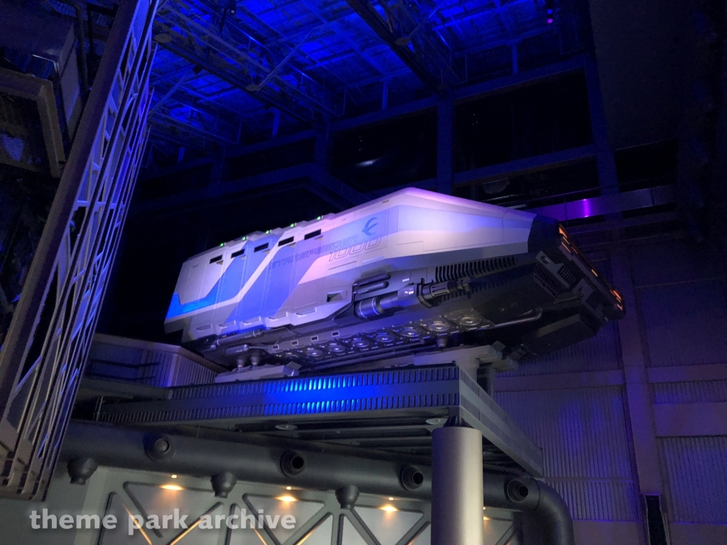 Star Tours The Adventures Continue at Tokyo Disneyland