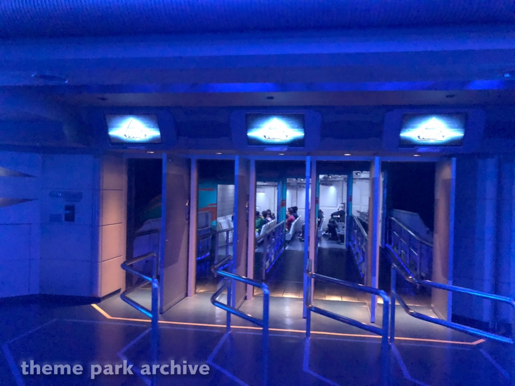 Star Tours The Adventures Continue at Tokyo Disneyland