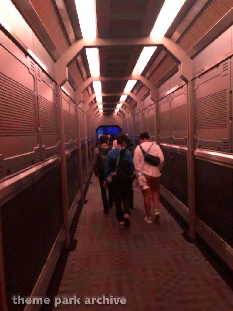 Star Tours The Adventures Continue at Tokyo Disneyland