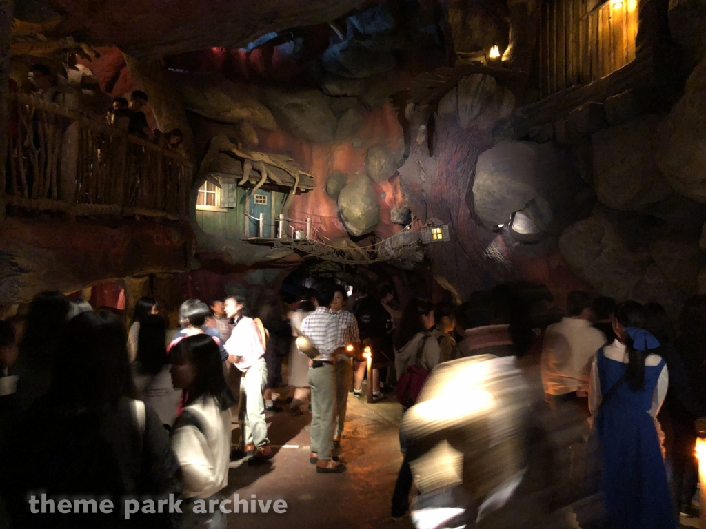 Splash Mountain at Tokyo Disneyland