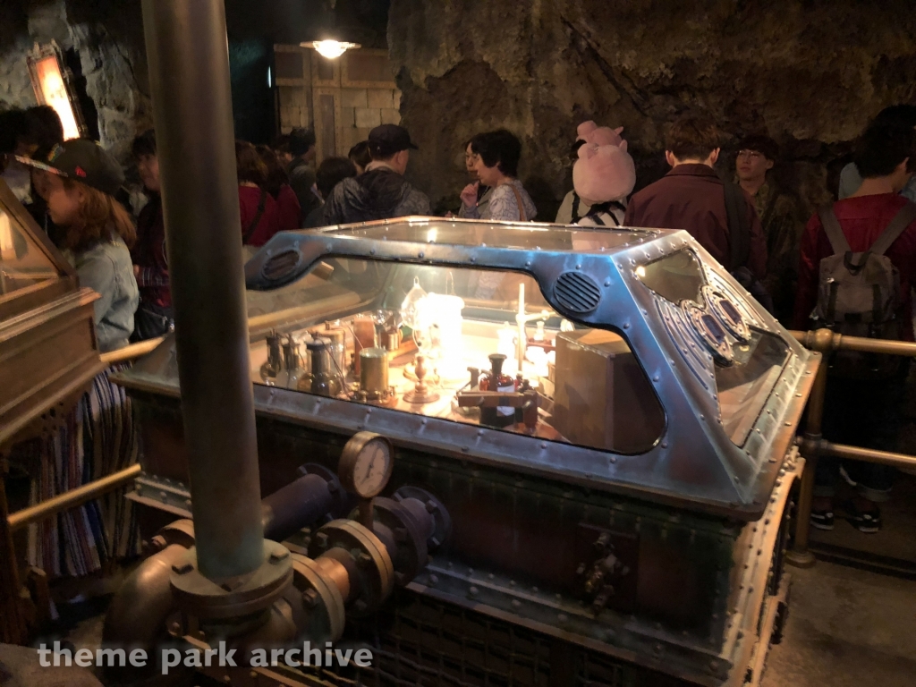 Journey to the Center of the Earth at Tokyo DisneySea