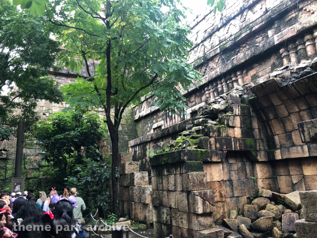 Indiana Jones Adventure Temple of the Crystal Skull at Tokyo DisneySea