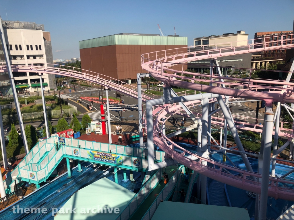 Diving Coaster VANISH at Yokohama Cosmo World