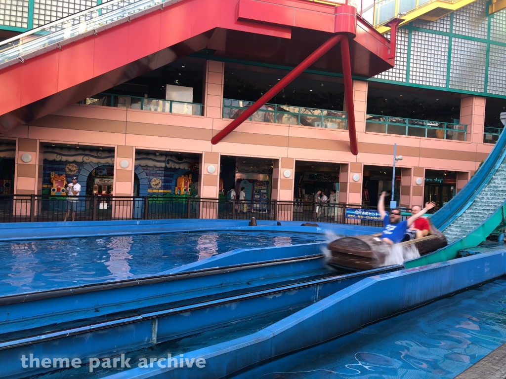 Cliff Drop at Yokohama Cosmo World