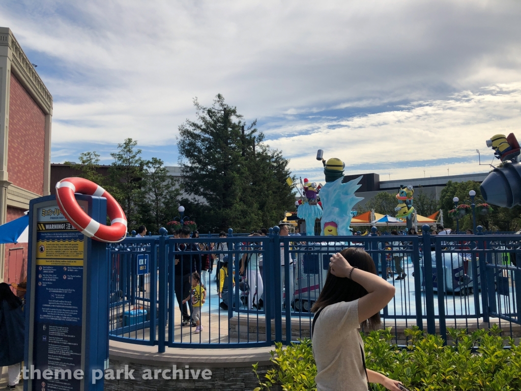 Freeze Ray Sliders at Universal Studios Japan