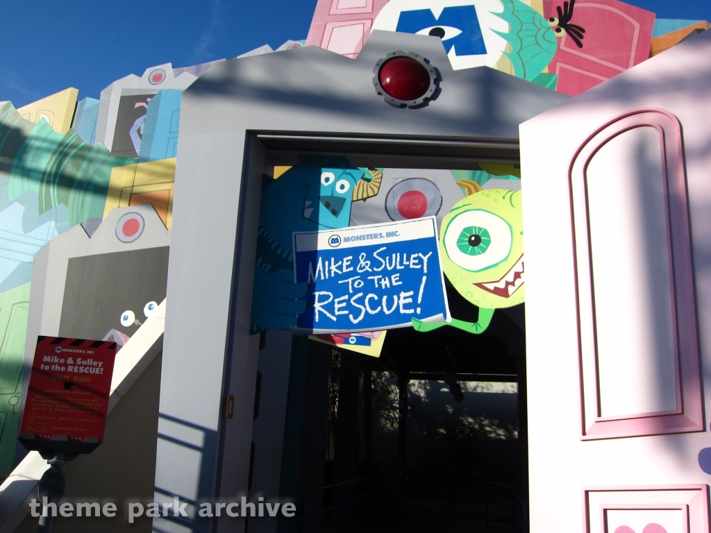 Monsters Inc. Mike & Sulley to the Rescue at Disney California Adventure