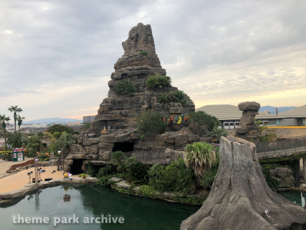 Magical Volcano at Hirakata Park