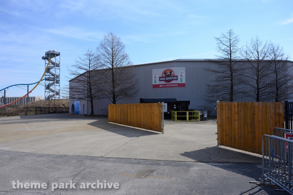 Avian Adventure at Kentucky Kingdom