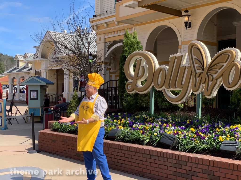 Showstreet at Dollywood