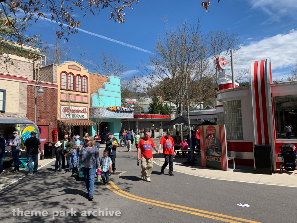 Jukebox Junction at Dollywood