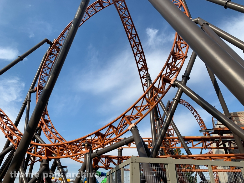 Copperhead Strike at Carowinds