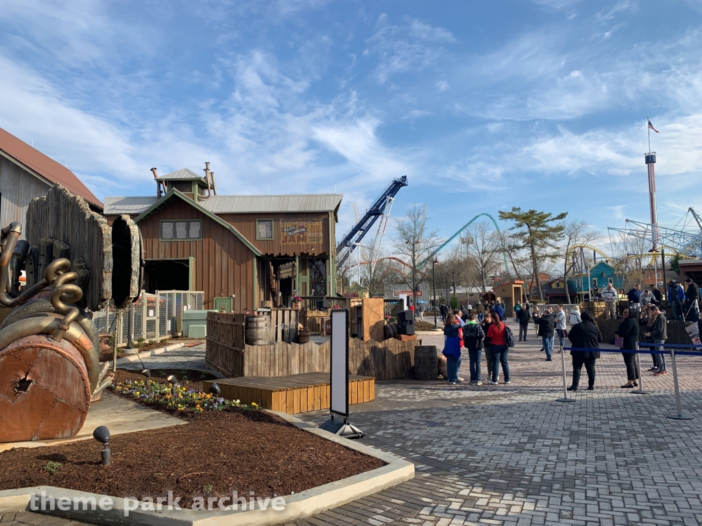 Blue Ridge Junction at Carowinds