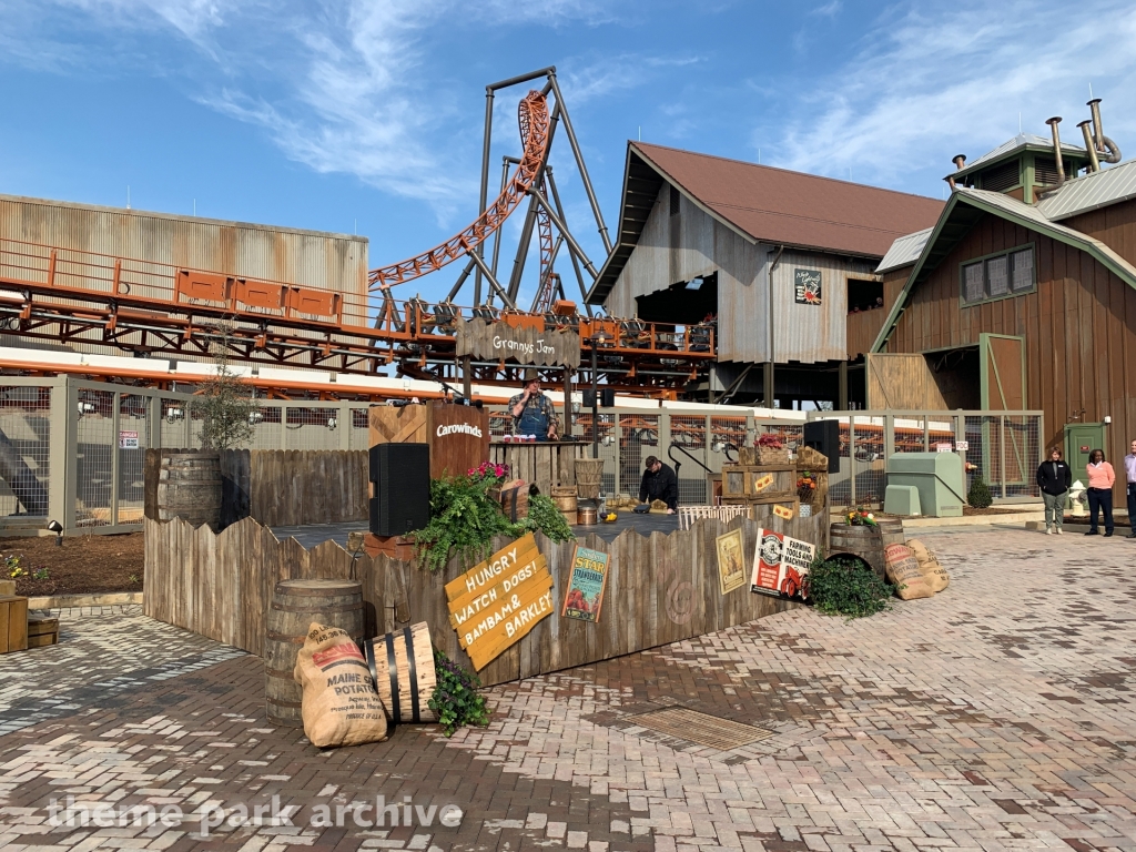 Blue Ridge Junction at Carowinds