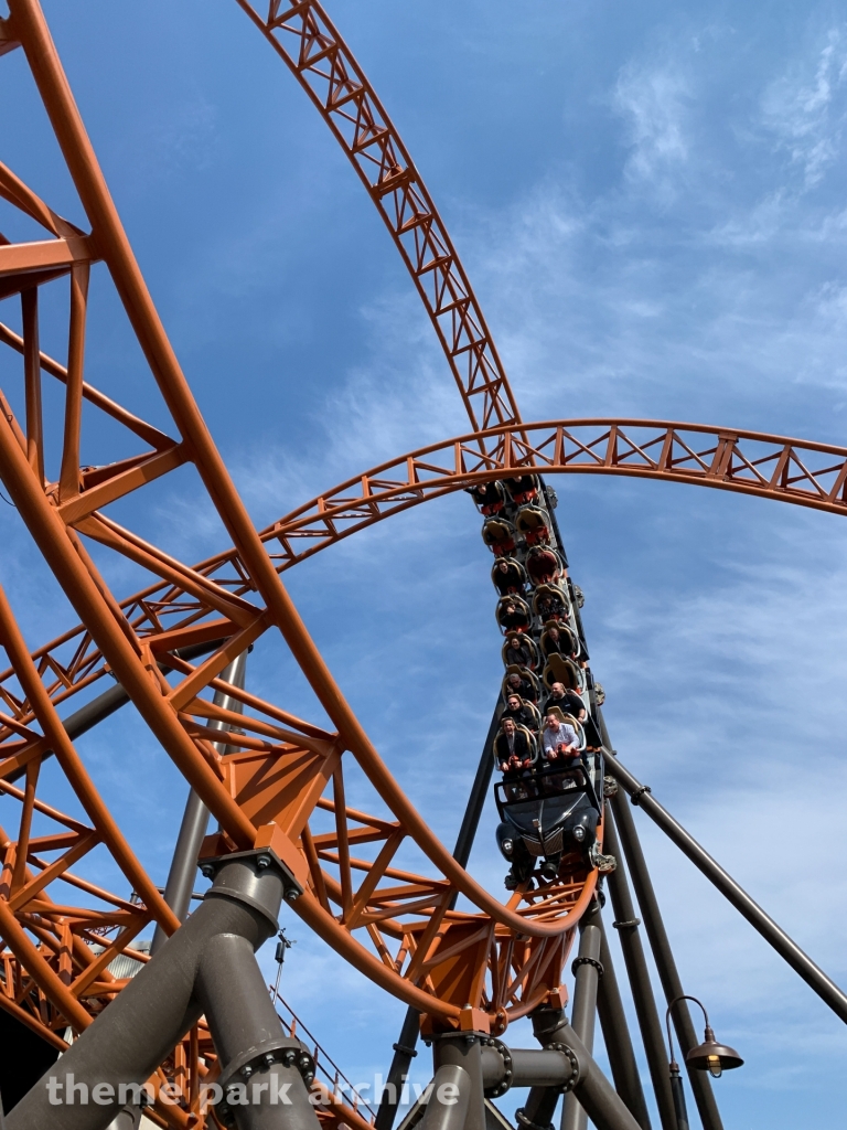 Copperhead Strike at Carowinds