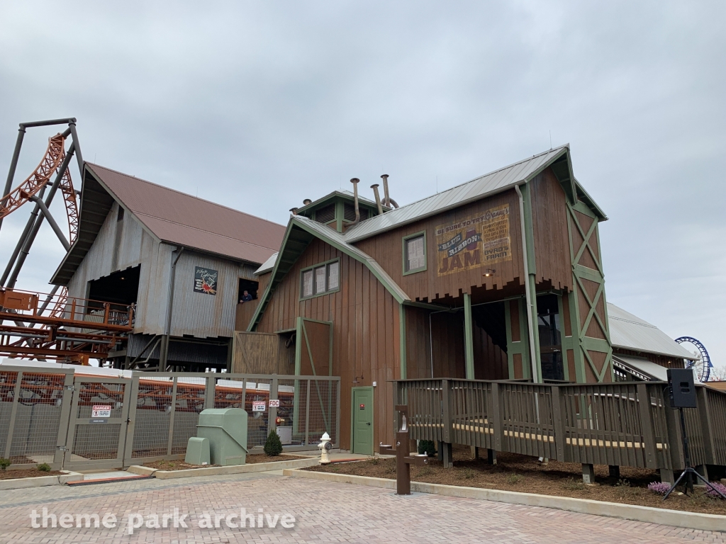 Copperhead Strike at Carowinds