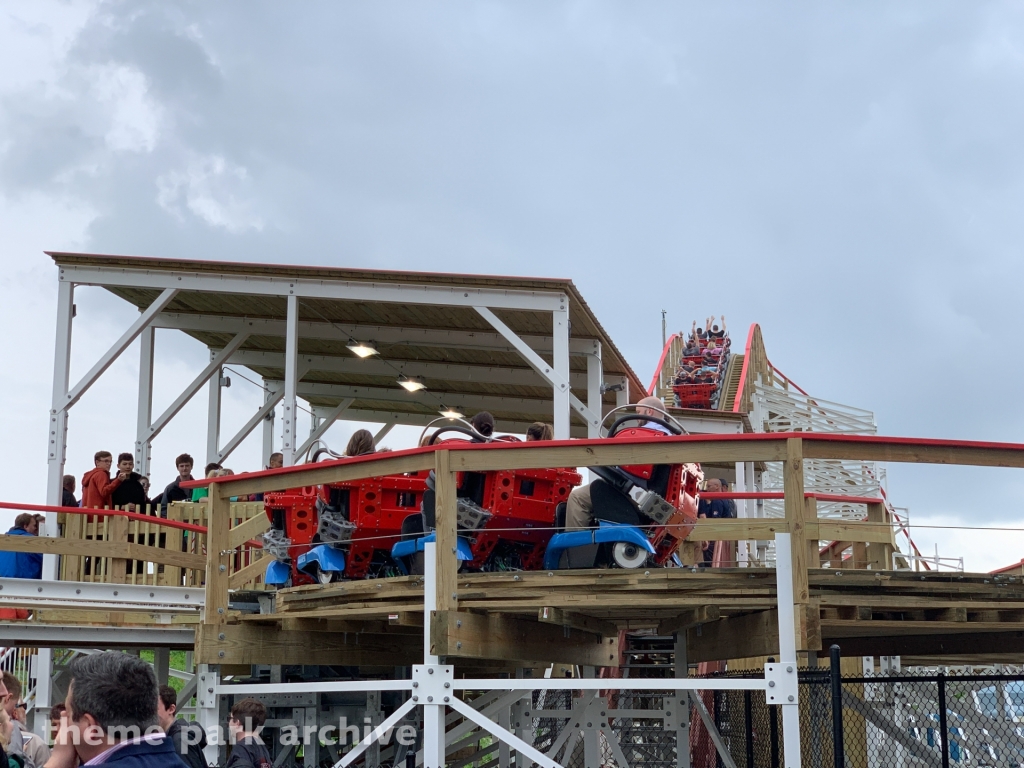 Kentucky Flyer at Kentucky Kingdom