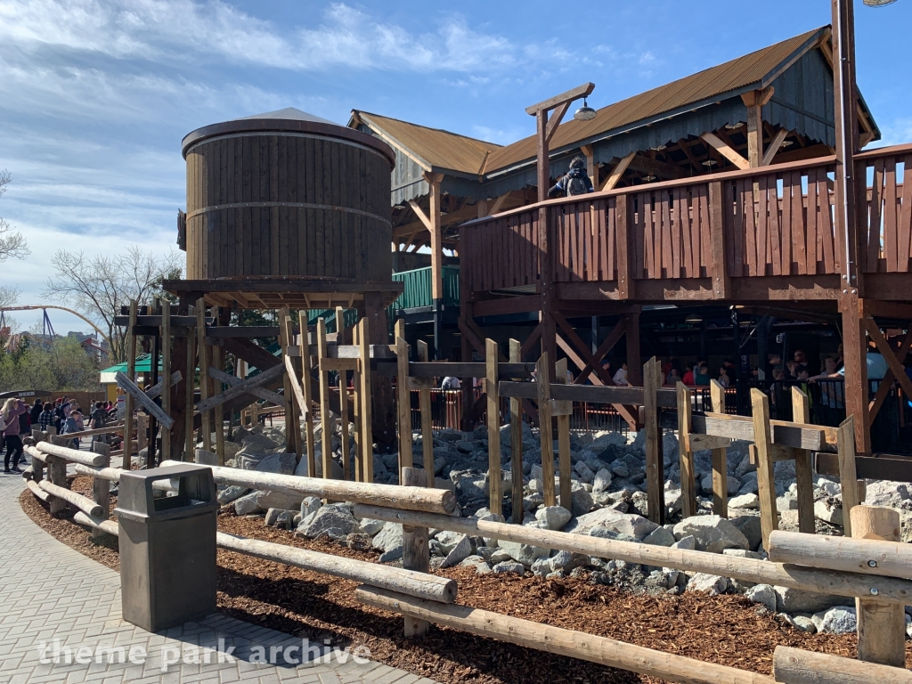 Yukon Striker at Canada's Wonderland