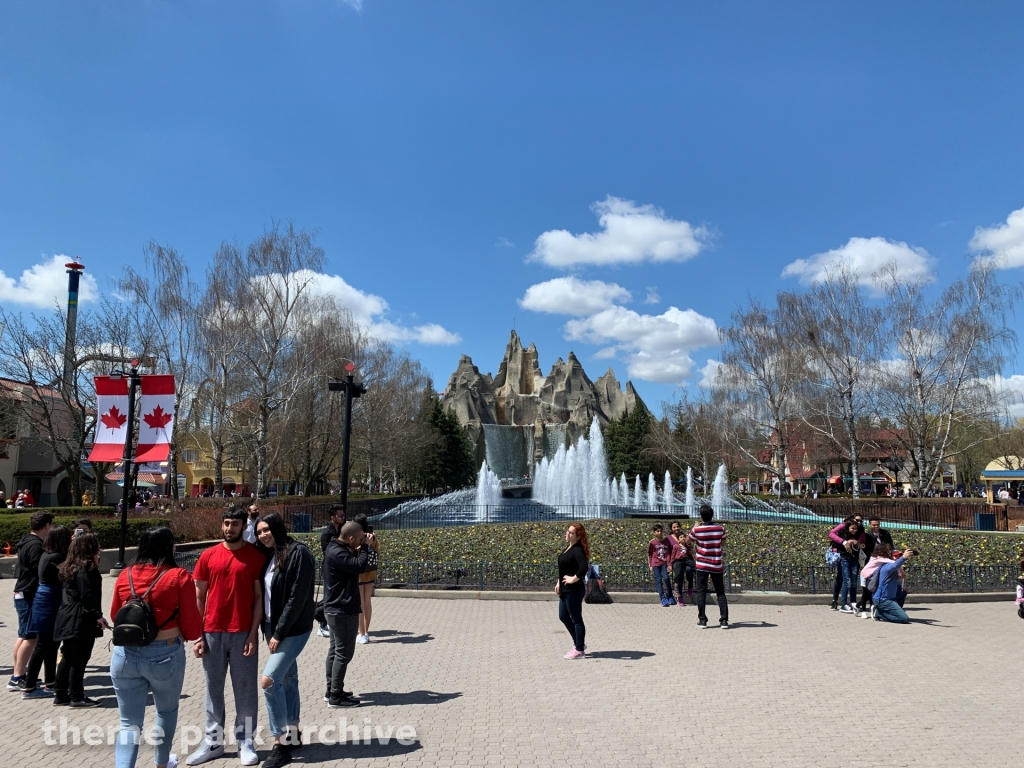 International Street at Canada's Wonderland